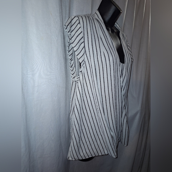 Halogen Black and White Wrap Blouse - Picture 4 of 6